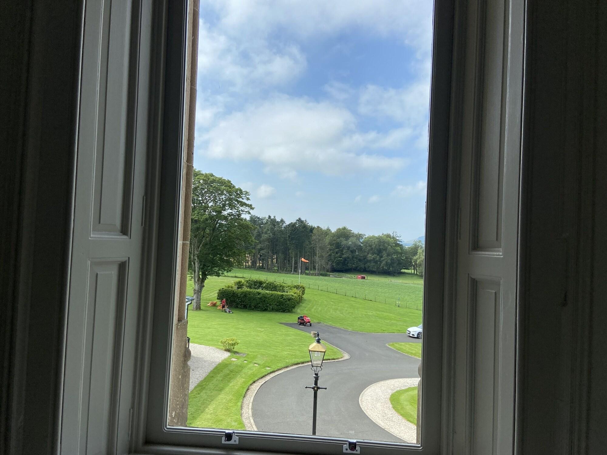 Cornhill Castle Hotel Biggar Exterior foto